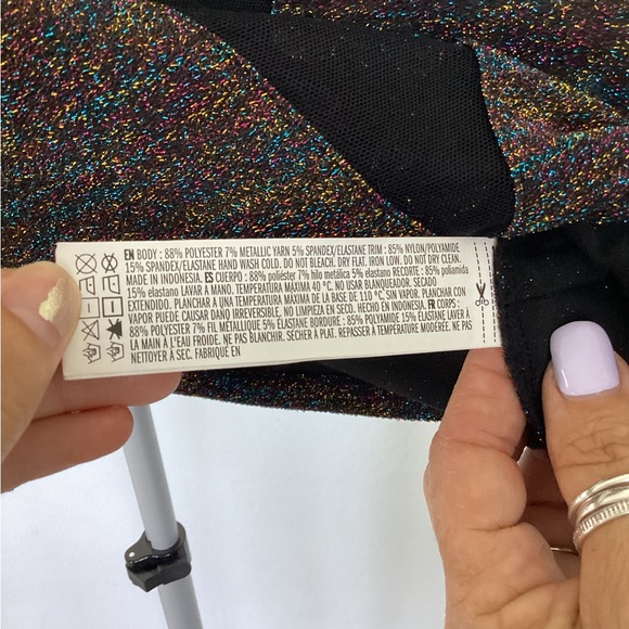 Forever 21 Black Long Sleeve Fitted Crop Top - Picture 3 of 6